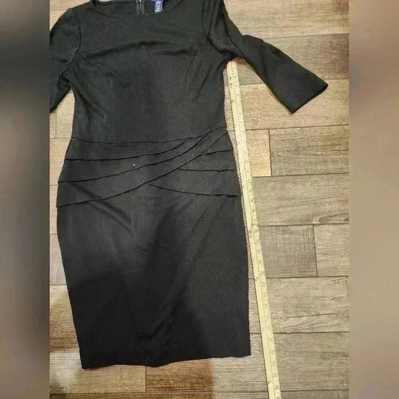 CHAPS BLACK FLORAL DESIGN 3/4 SLEEVE DRESS SIZE 14 - Picture 5 of 5